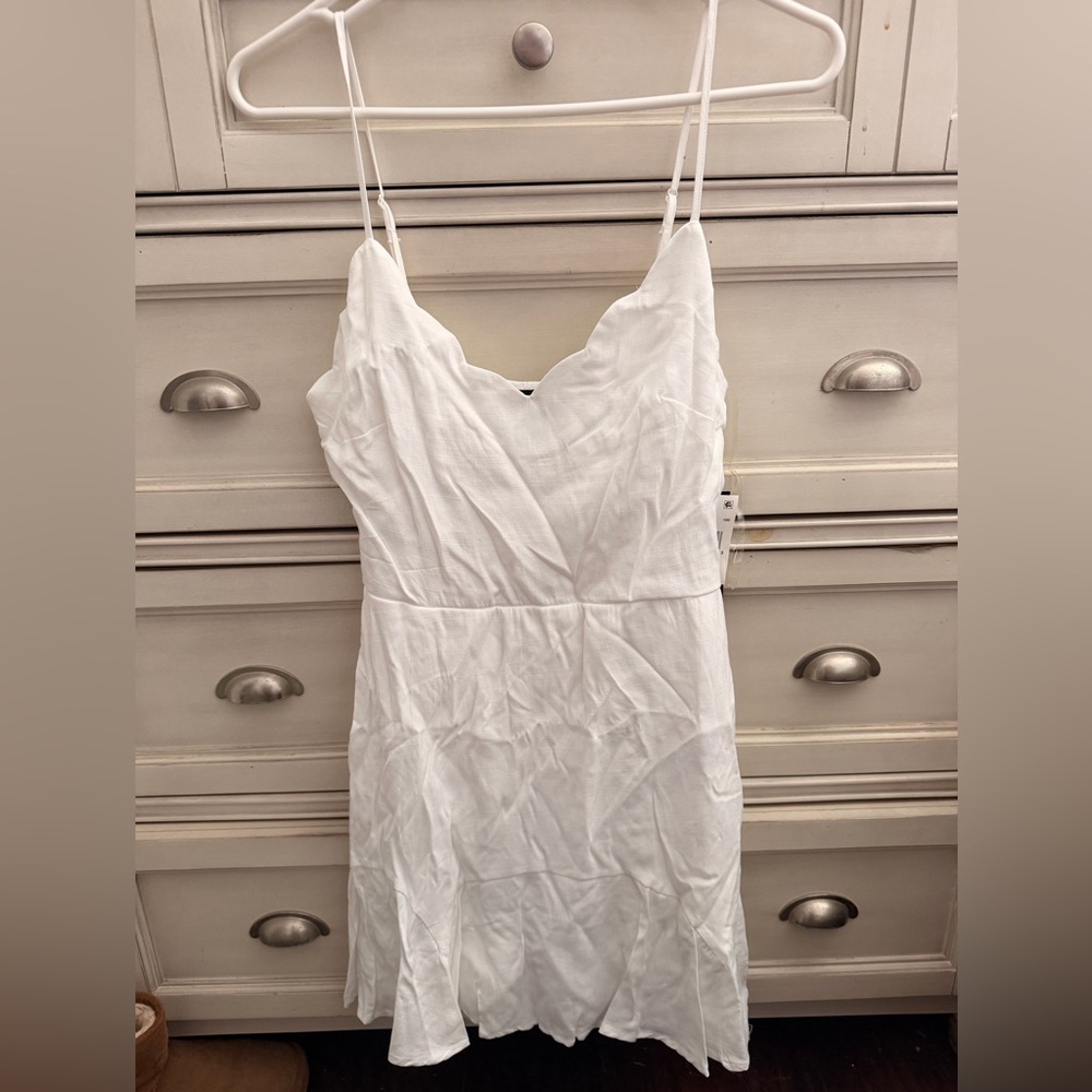 Trixxi White Spaghetti Strap Lined Slip Spring Mini Dress Ruffled Bottom NWT